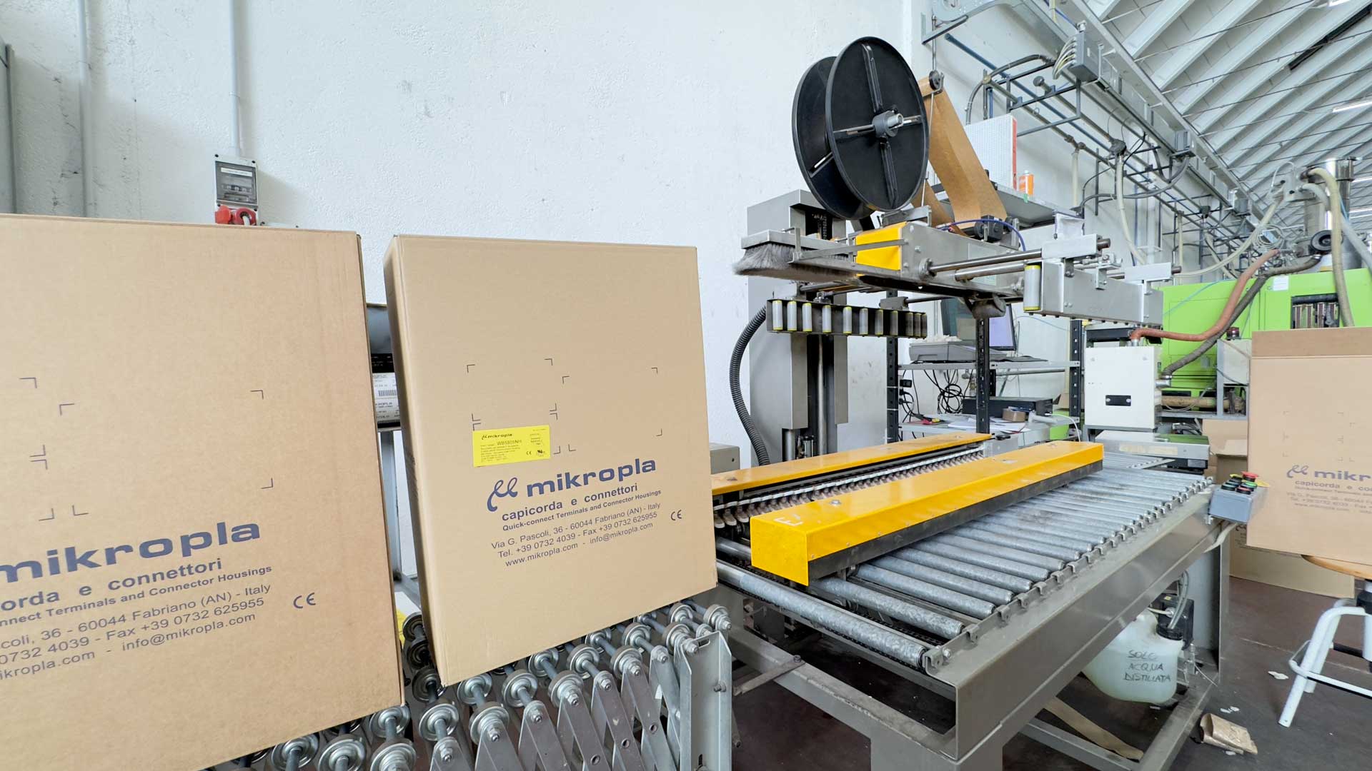 imballaggio-pacchi-mikropla